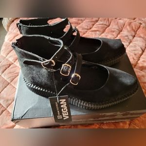 New w/ tags and box T.U.K. Mary Janes Size 8